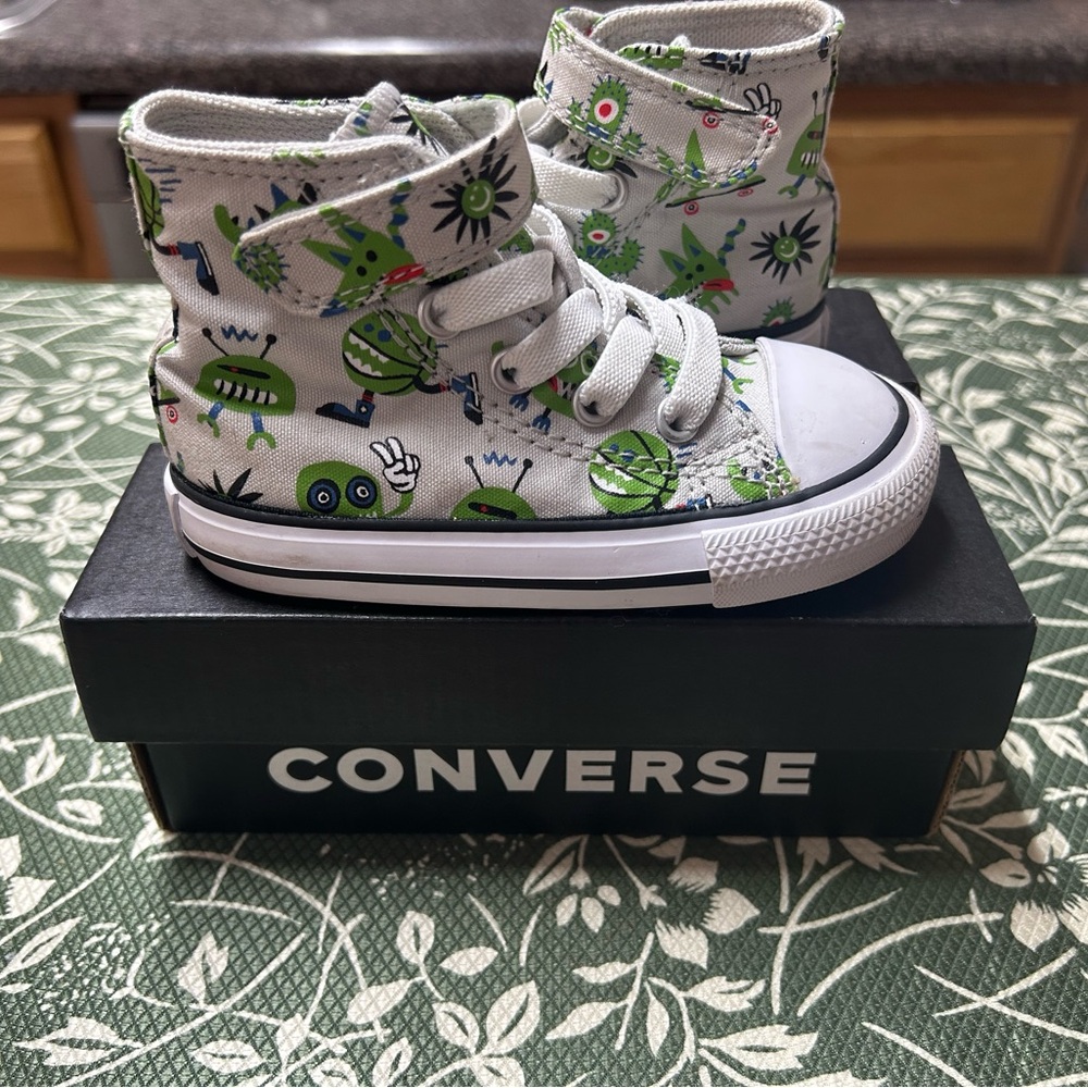 Converse Toddler High-Tops - White with Green Monster Print